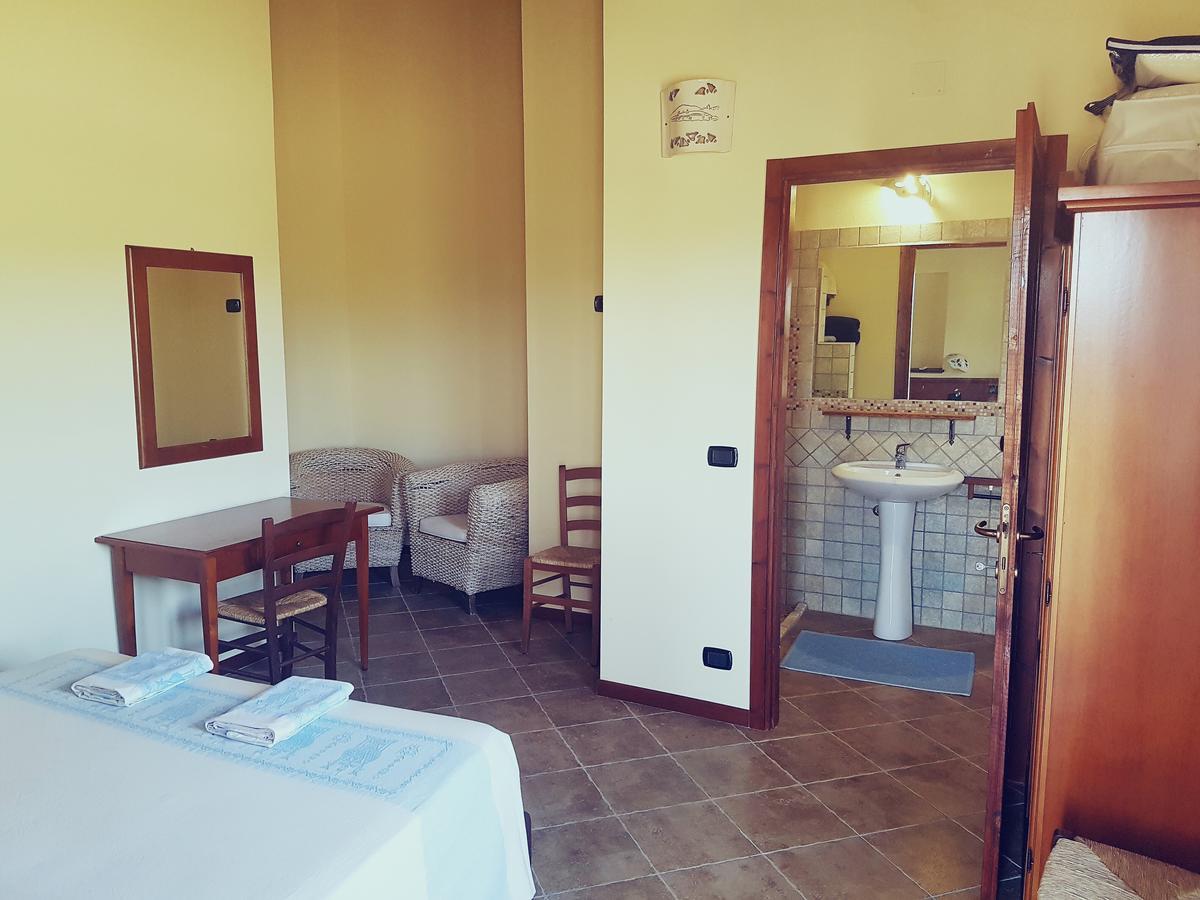 Agriturismo Gennemara B&B Perdaxius Exteriör bild